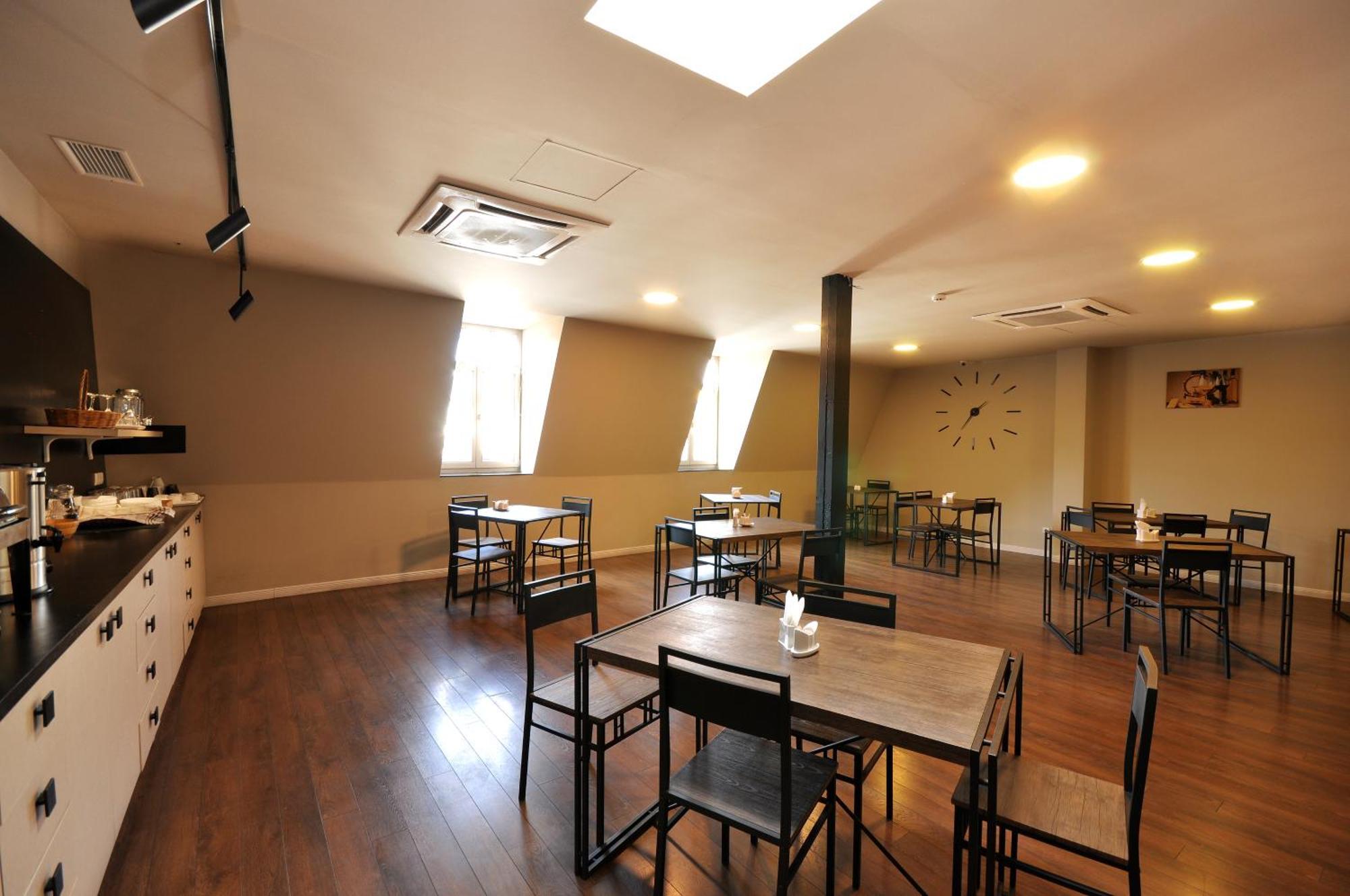 Meidan Inn Tbilisi Eksteriør bilde