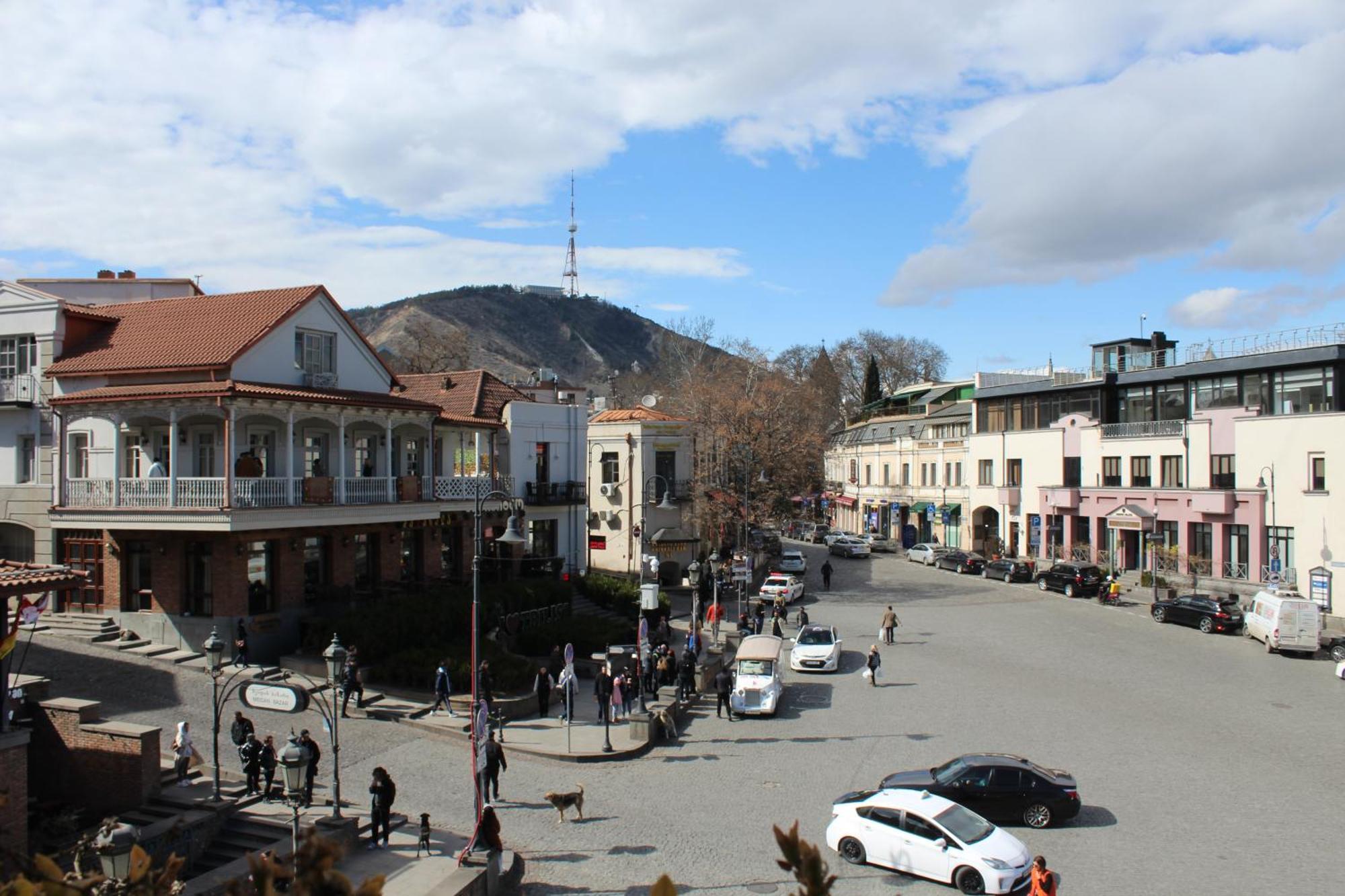 Meidan Inn Tbilisi Eksteriør bilde
