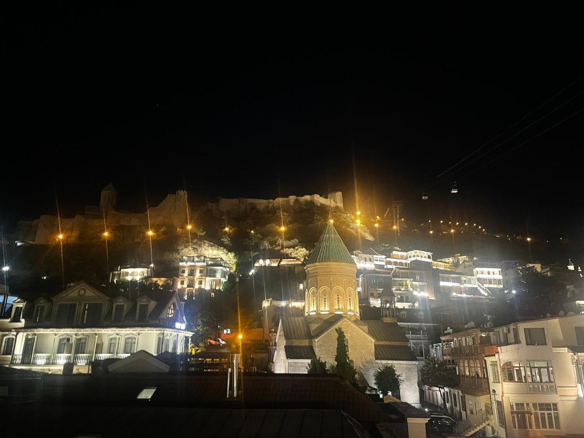 Meidan Inn Tbilisi Eksteriør bilde